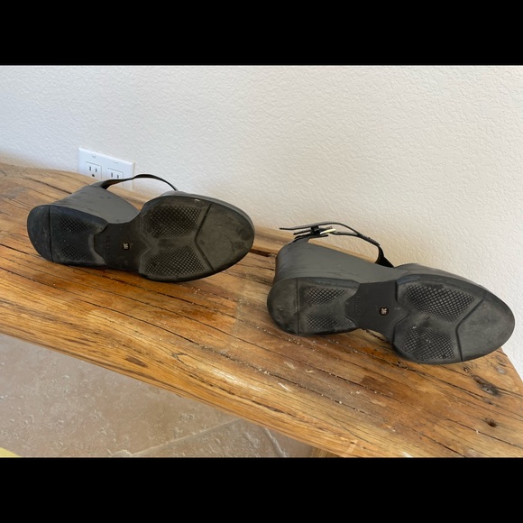 Prada T strap platform Mary Janes - Picture 6 of 8